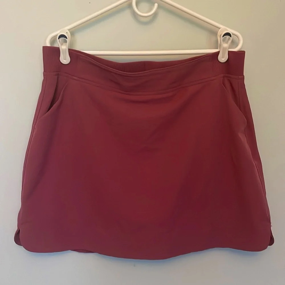 32 degrees Cool athletic skort raspberry color size large L pickleball golf